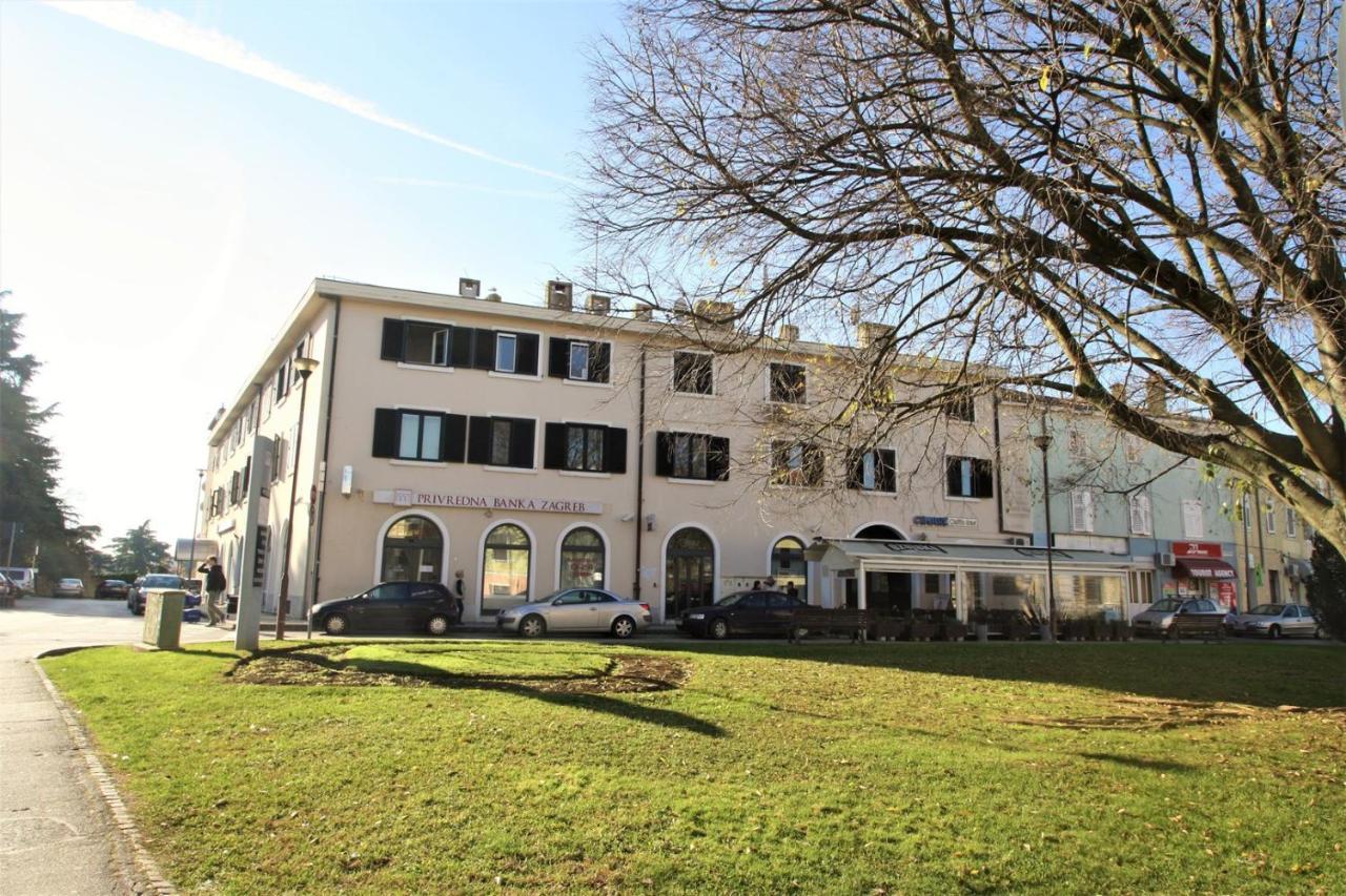 Apartments Simonetti Porec Ngoại thất bức ảnh