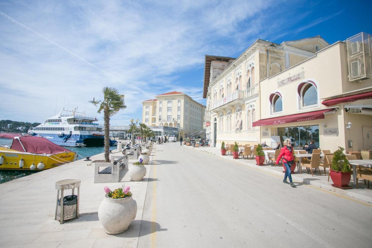Apartments Simonetti Porec Ngoại thất bức ảnh